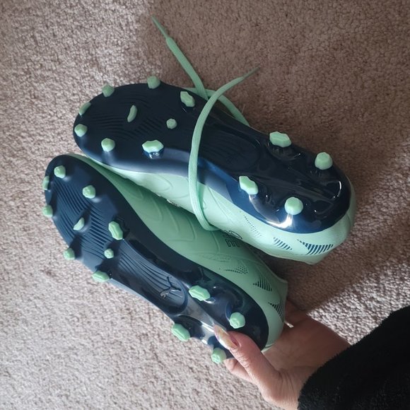 Puma | Mint Soccer Cleats Size 4.5 US - Picture 3 of 5